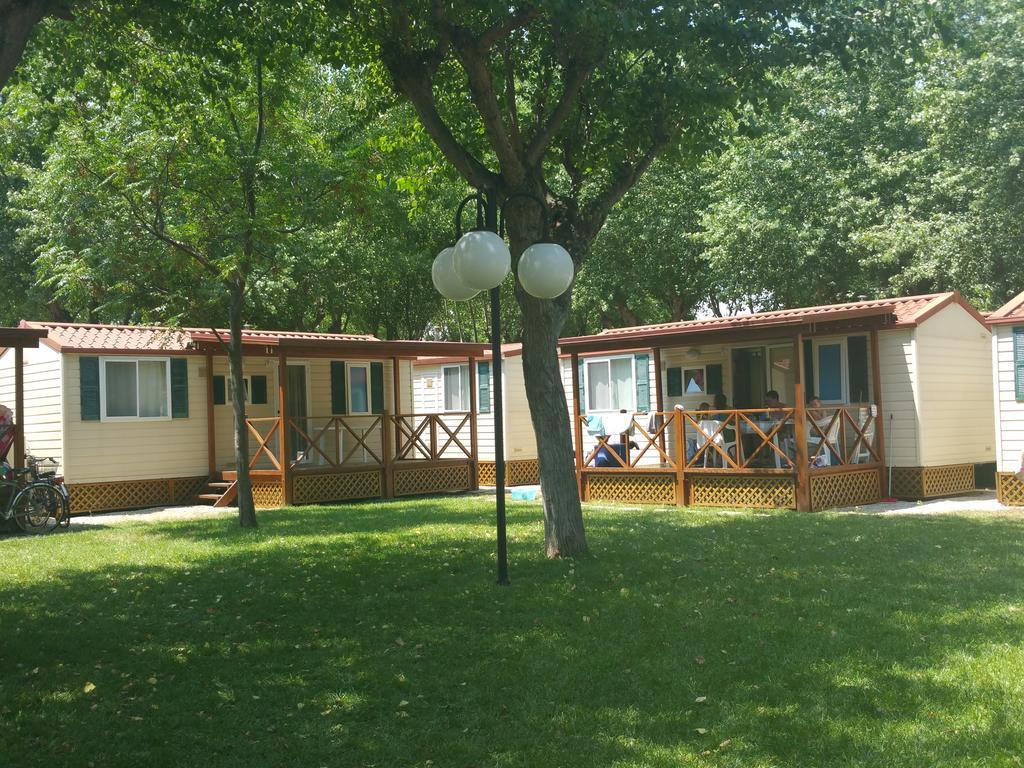 Club Del Sole Roseto Degli Abruzzi Easy Camping Village Luaran gambar